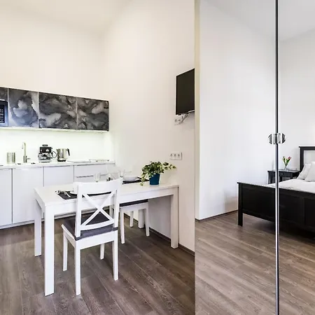 Apartment Cosy In The Heart Of The Budapest